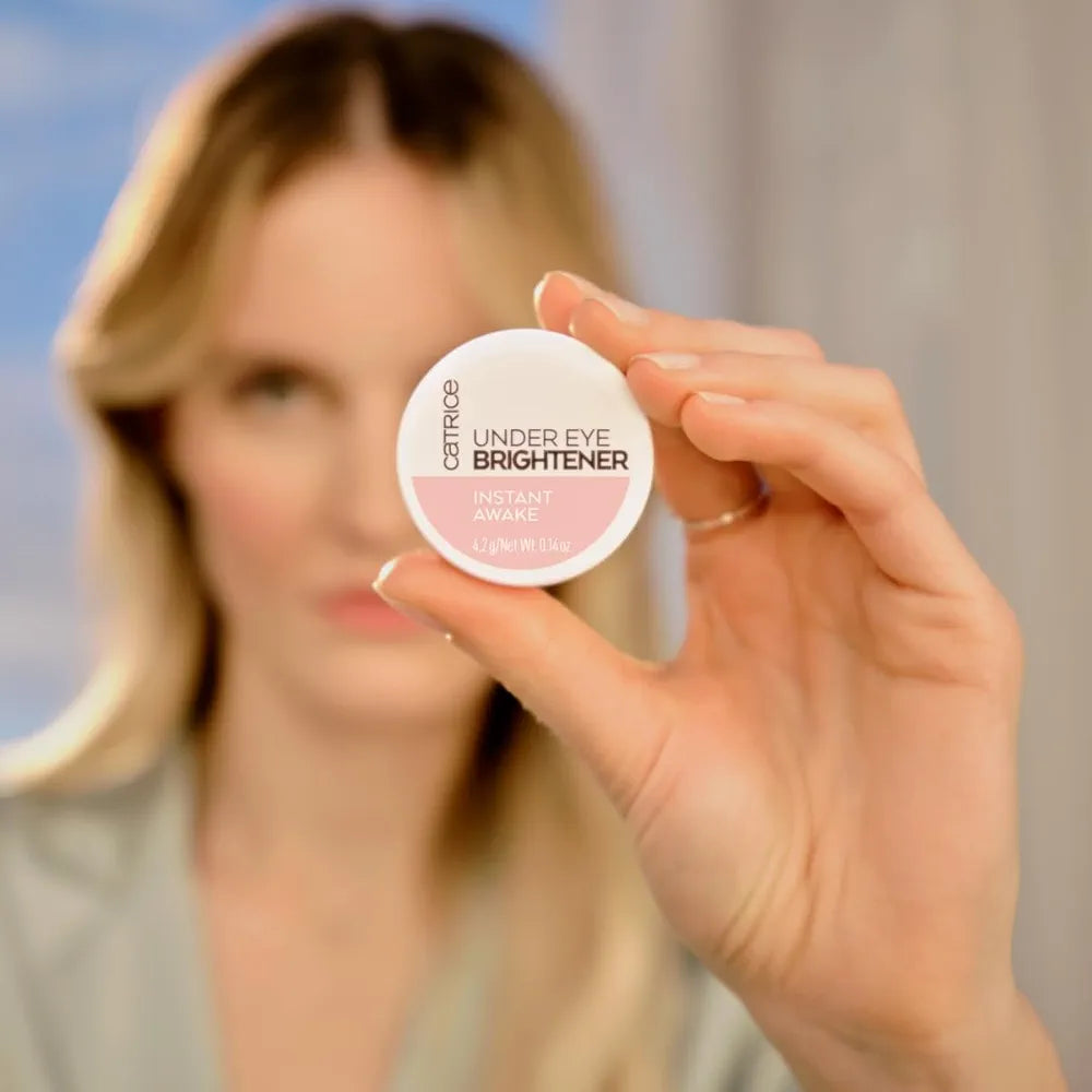 Catrice Under Eye Brightener Concealer with Hyaluronic Acid and Shea Butter - Vegan, Cruelty-Free, Paraben-Free
