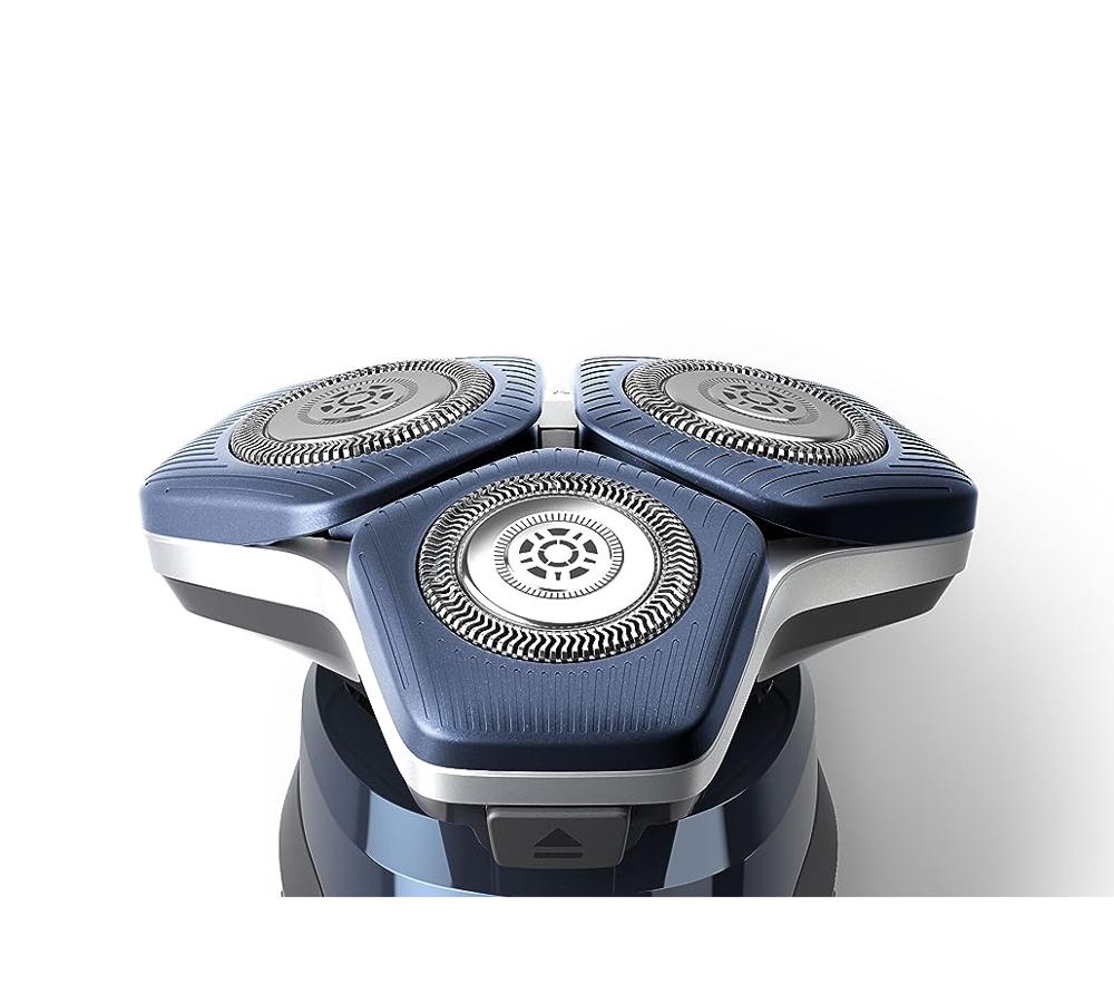 Philips Norelco Shaver 7800 Rechargeable Wet & Dry Electric Shaver with SenseIQ, Quick Clean Pod, Charging Stand, Travel Case, and Pop-up Trimmer (S7885/85)