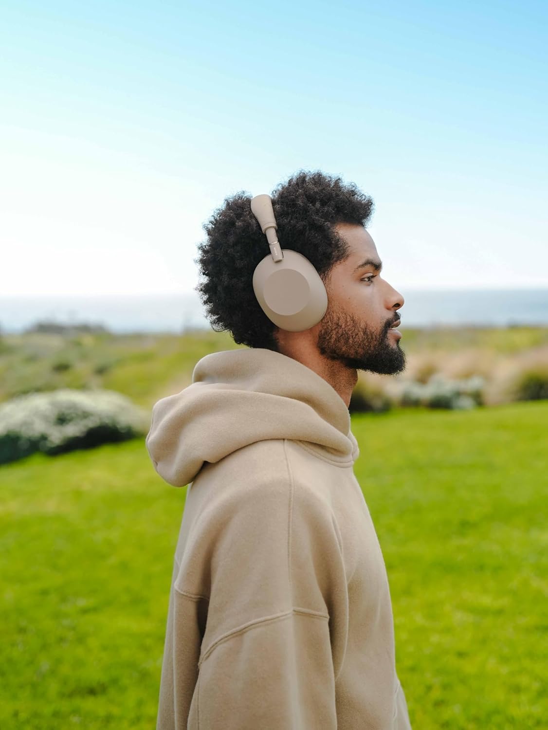 Sony WH-1000XM6 The Best Noise Cancelling Wireless Headphones, Sandstone | HD NC Processor QN3, 12 Microphones, Adaptive NC Optimizer, Mastered by Engineers, Studio-Quality, Up to 30 Hrs of Battery