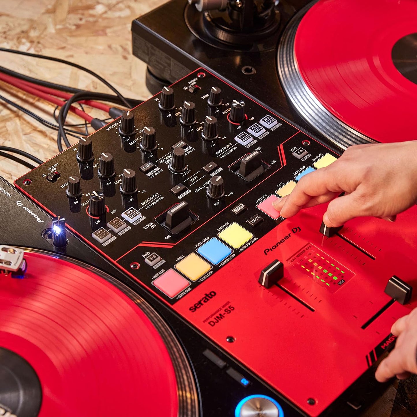 Pioneer DJ DJM-S5 2-channel Mixer for Serato DJ,Red/Black