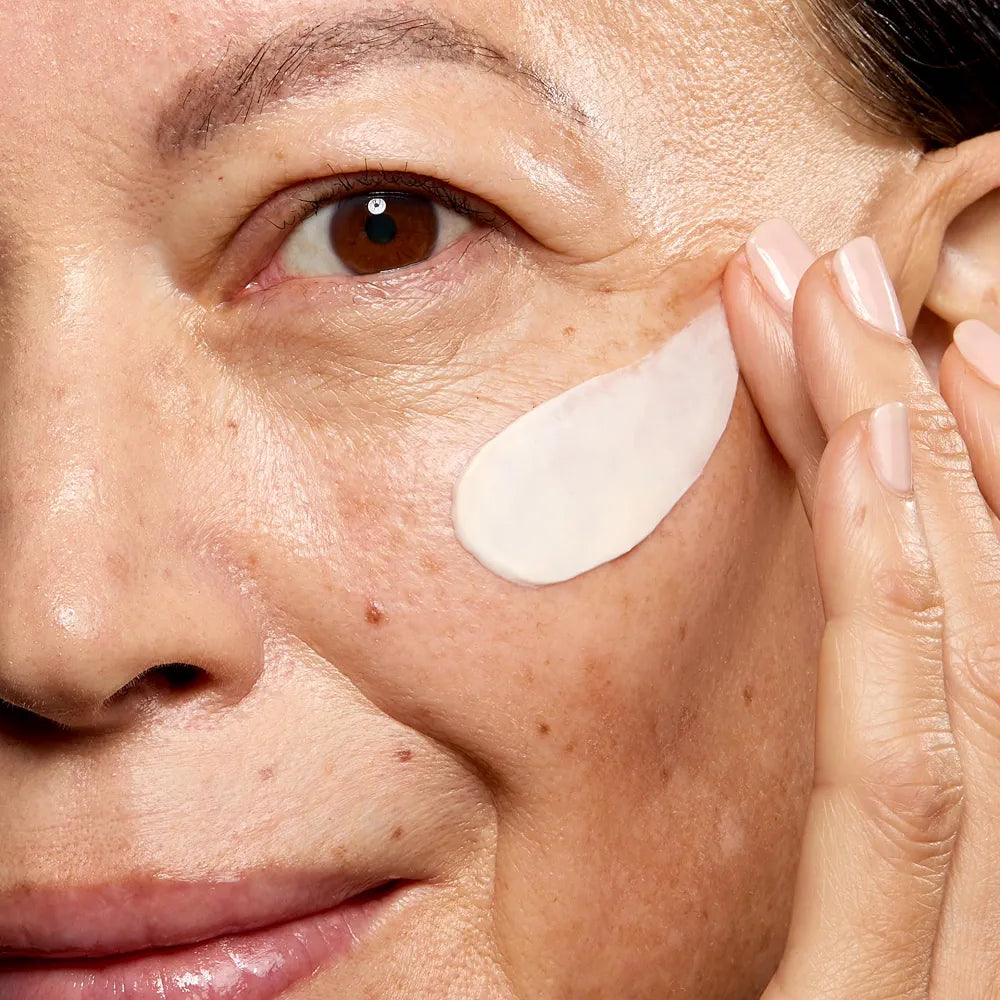 No7 Restore & Renew Multi Action Face & Neck Cream SPF 30 - Anti-Aging Moisturizer with Hyaluronic Acid, Peptides, and Ceramides for Firming and Hydrating Crepey Skin