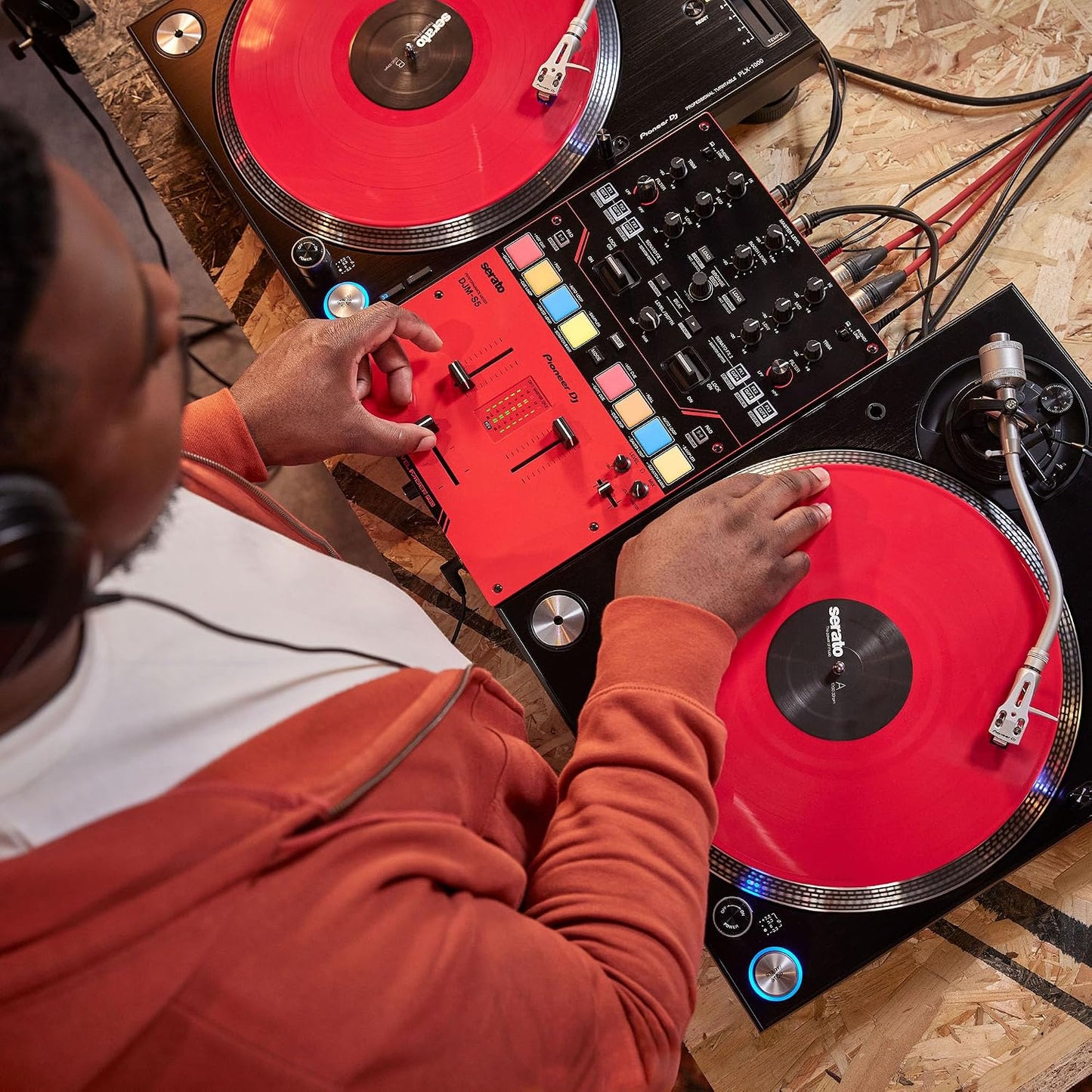 Pioneer DJ DJM-S5 2-channel Mixer for Serato DJ,Red/Black